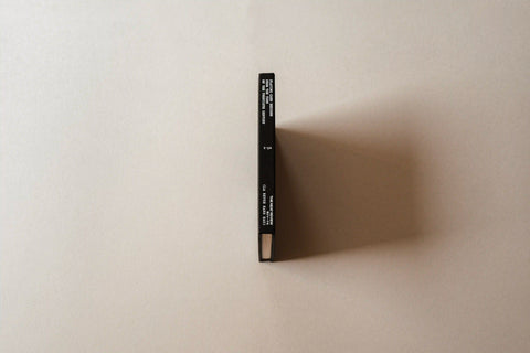 NARROW / BROADLY